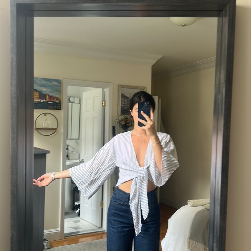 Flowy tie front pinstripe blouse